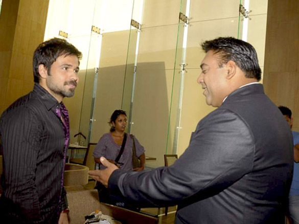 emraan hashmi and ram kapoor on the sets of bade acchey lagtey hain 4