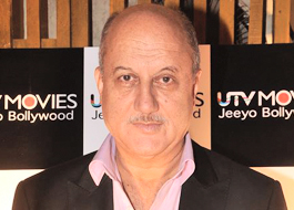 Anupam Kher turns author Anupam Kher turns author