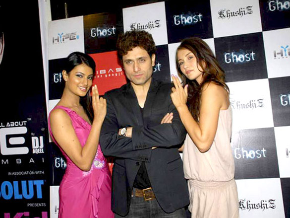 riyaz gangji roped in khushiz to design dresses for film ghost 4