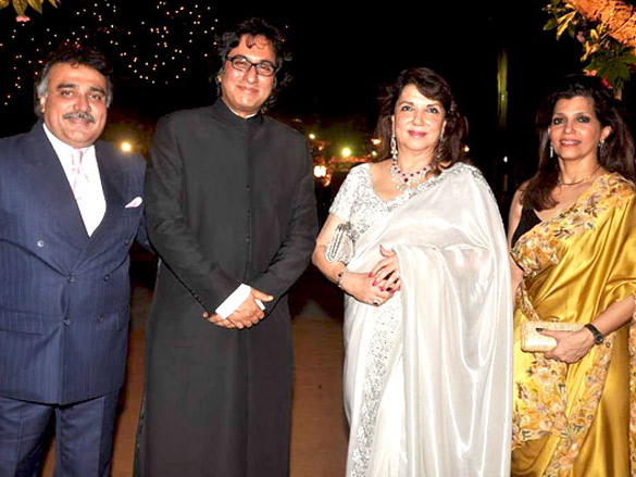 srk in don 2 look at priyanka soormas wedding 9