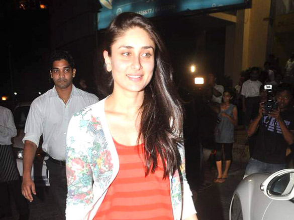 kareena karan and arbaaz watch the dirty picture 9