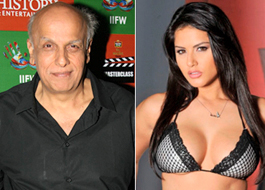 Massage Sunny Leone Xxx Sexy Bp Hd - Mahesh Bhatt visits Sunny Leone in Bigg Boss House : Bollywood News -  Bollywood Hungama