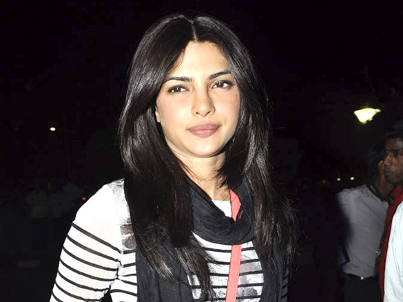 shahrukh and priyanka leave for dubai to promote don 2 10