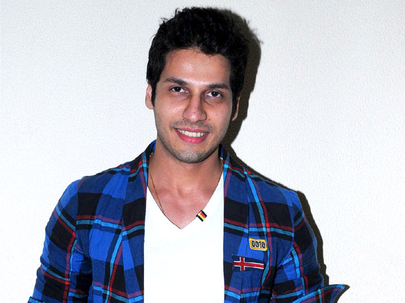 starcast of sadda adda at thakur college 12