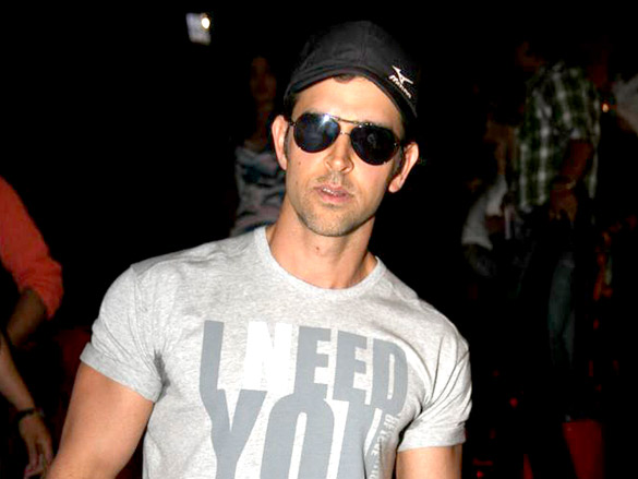 hrithik priyanka and sanjay dutt unveil agneepath new trailer 14
