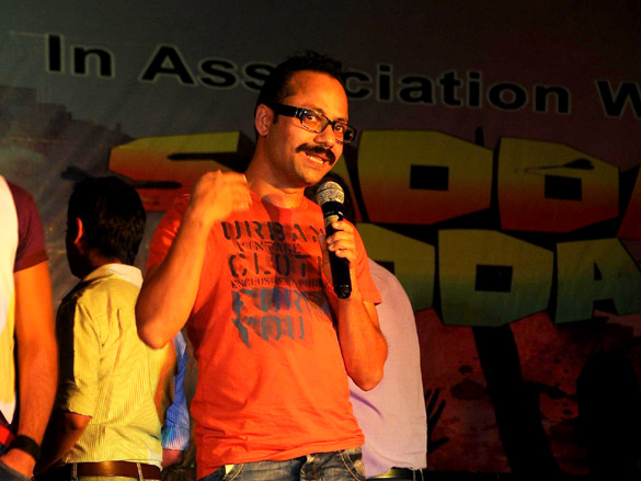 sadda adda starcast at rithumbara to promote their film on chrismas eve 7