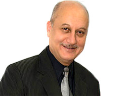 Anupam to skip Golden Globe Awards for Special 26
