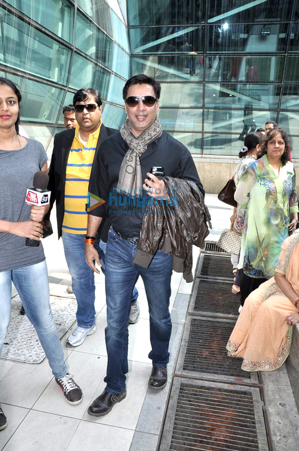 madhur bhandarkar talks about vishwaroop 7