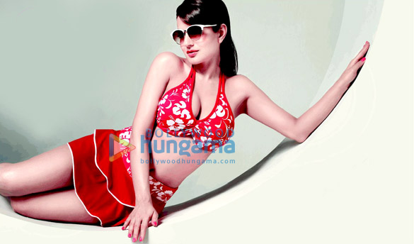 ameesha patel 64