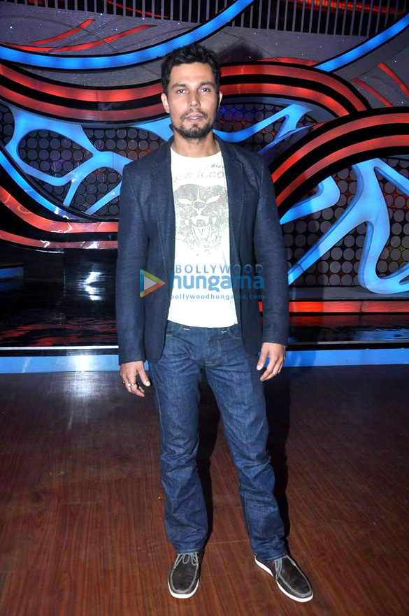 casts of murder 3 on the sets of nach baliye 5 7