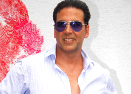 Akshay beats Khans in tax returns Akshay beats Khans in tax returns