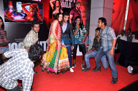 launch of laila teri le legi song from shootout at wadala 3