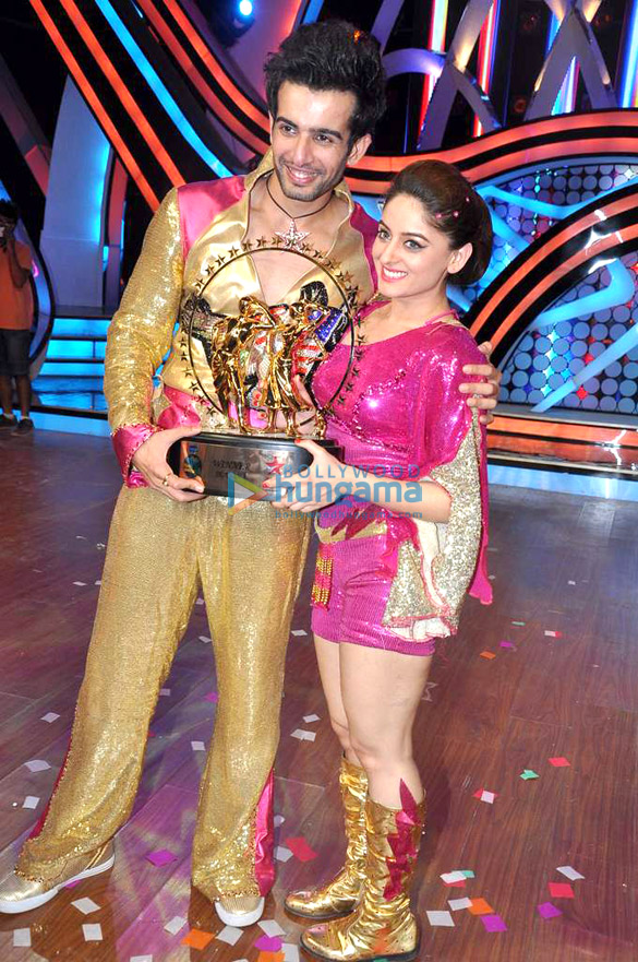 ajay devgn tamannah at the grand finale of nach baliye 5 11
