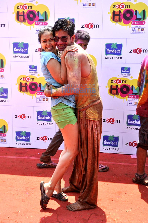 celebs grace zoom holi party 29
