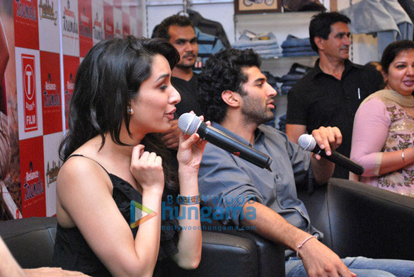 promotions of aashiqui 2 in ahmedabad 10