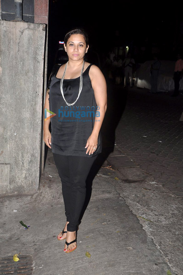 vidya balan snapped post watching aashiqui 2 11