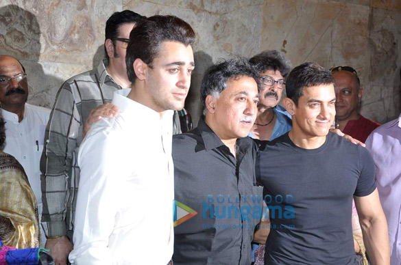 aamir juhi watch qsqt on its 25th anniversary 3