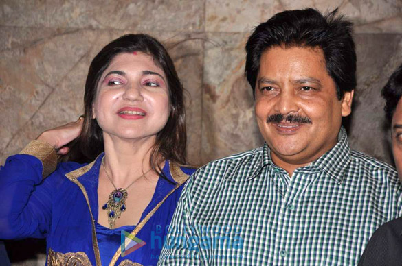 aamir juhi watch qsqt on its 25th anniversary 25