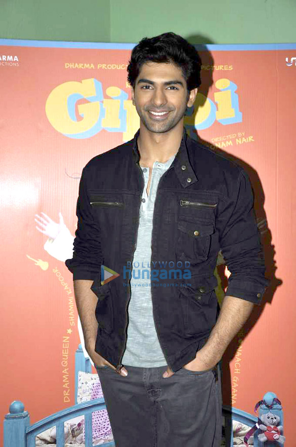 press meet of the film gippi 8