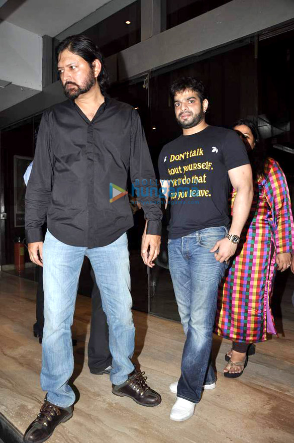 anil kapoors screening of shootout at wadala for his family 19