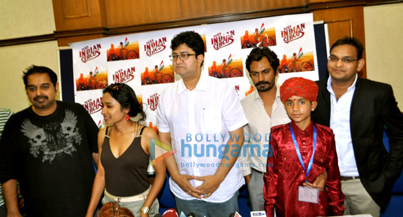 the team of dekh indian circus at the national awards 2