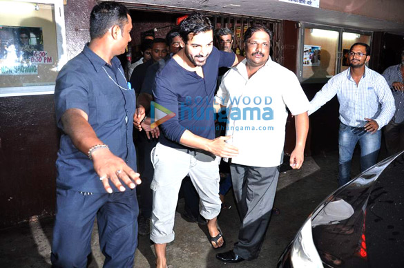 john abraham promotes shootout at wadala at gaiety 9