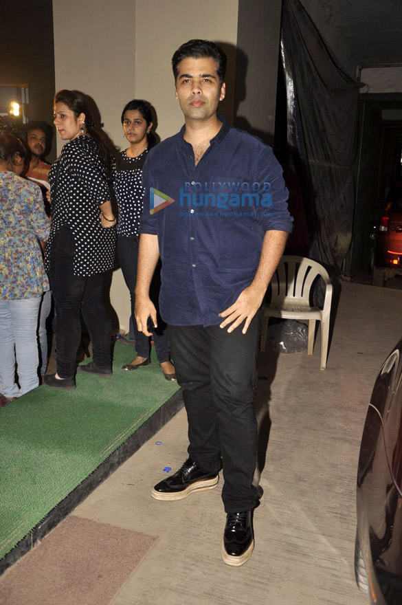 celebs grace special screening of gippi 6