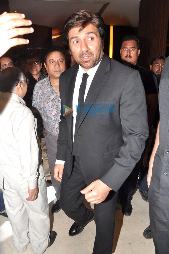 audio release of yamla pagla deewana 2 28