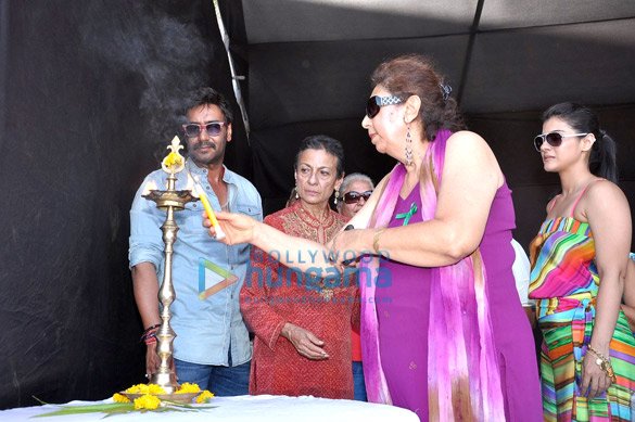 ajay devgn kajol support tanujas social initiative 4