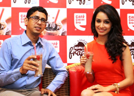 Shraddha Kapoor launches CCD’s Crunchy Frappe