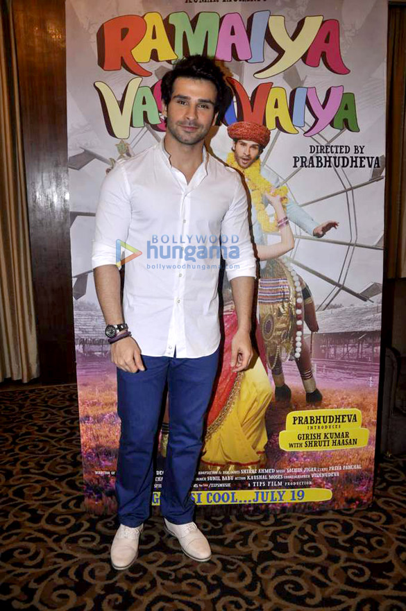 girish taurani prabhu dheva promote ramaiya vastavaiya 3