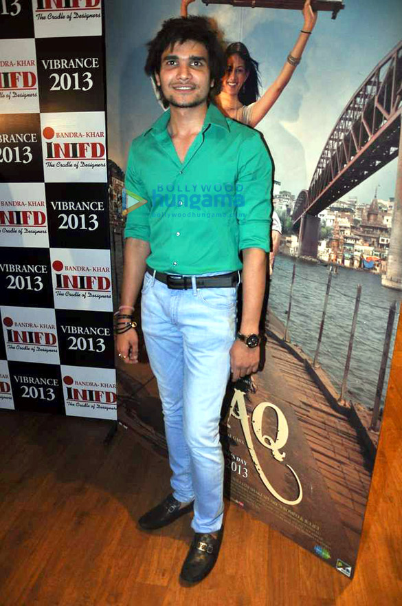 starcast of issaq at inifd fashion show vibrance 2013 14