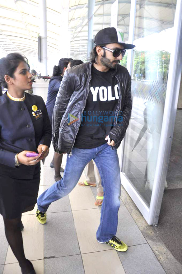 sonakshi ranveer snapped at the airport 7