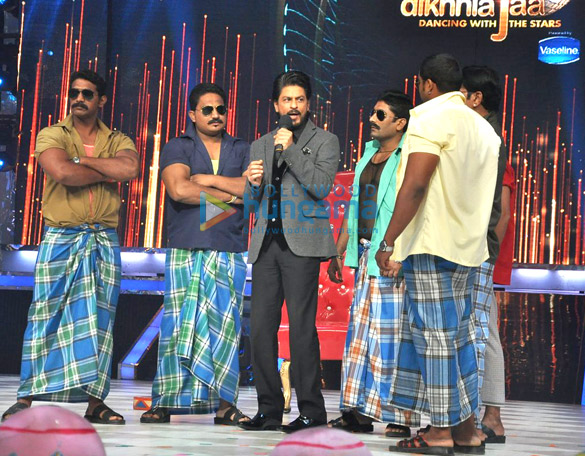 shahrukh madhuri on jhalak dikhhla jaa chennai express special shoot 6