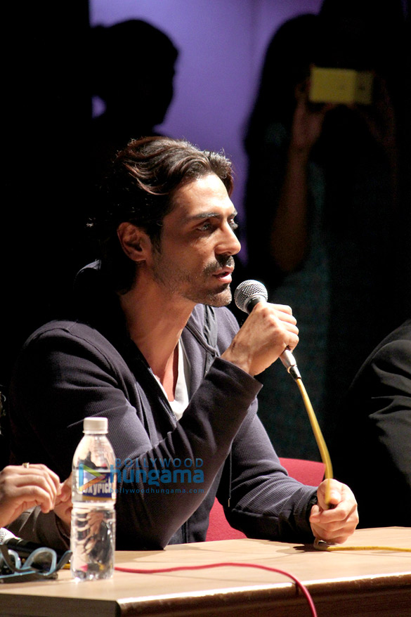 press conference of d day in pune 8