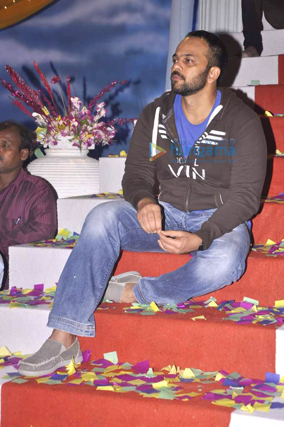 shahrukh promotes chennai express on taarak mehta ka ooltah chashmah 13