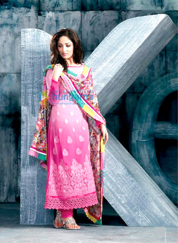 yaami gautam 24
