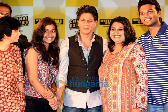 shahrukh promotes chennai express in association with western union 3