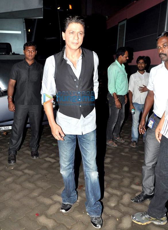 shahrukh deepika rohit snapped at chennai express promotions 2