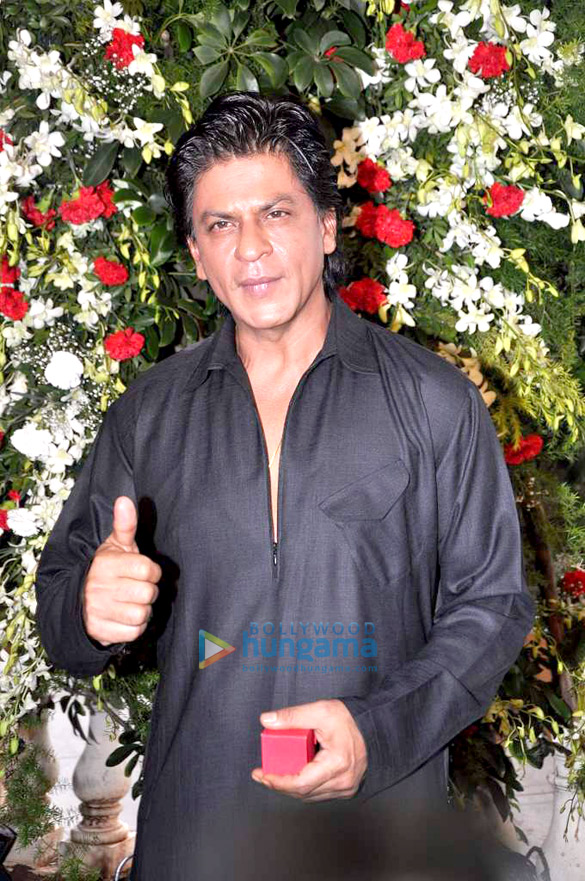 shahrukh khan invites media for eids lunch 7