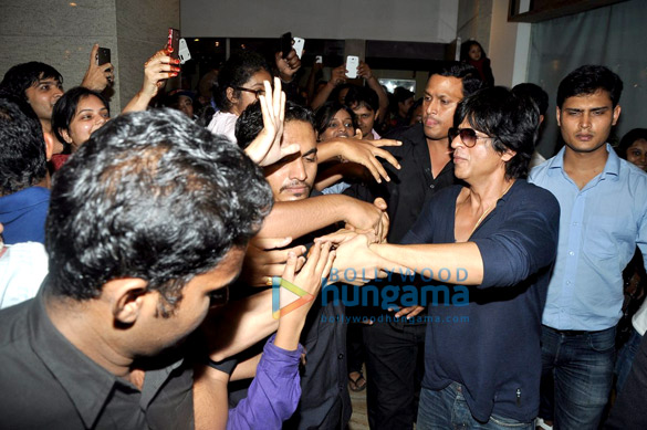 shahrukh rohit shetty promote chennai express at cinemax 8