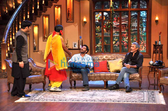 ajay promotes satyagraha at comedy nights with kapil 7