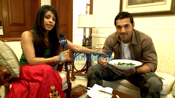 utv stars breakfast to dinner with john abraham 6