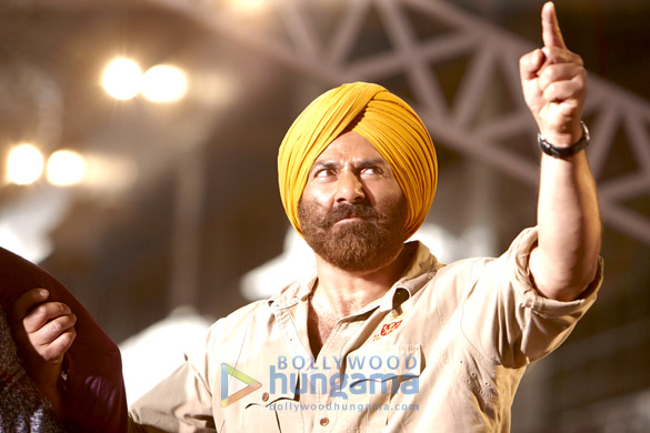 singh saab the great 27