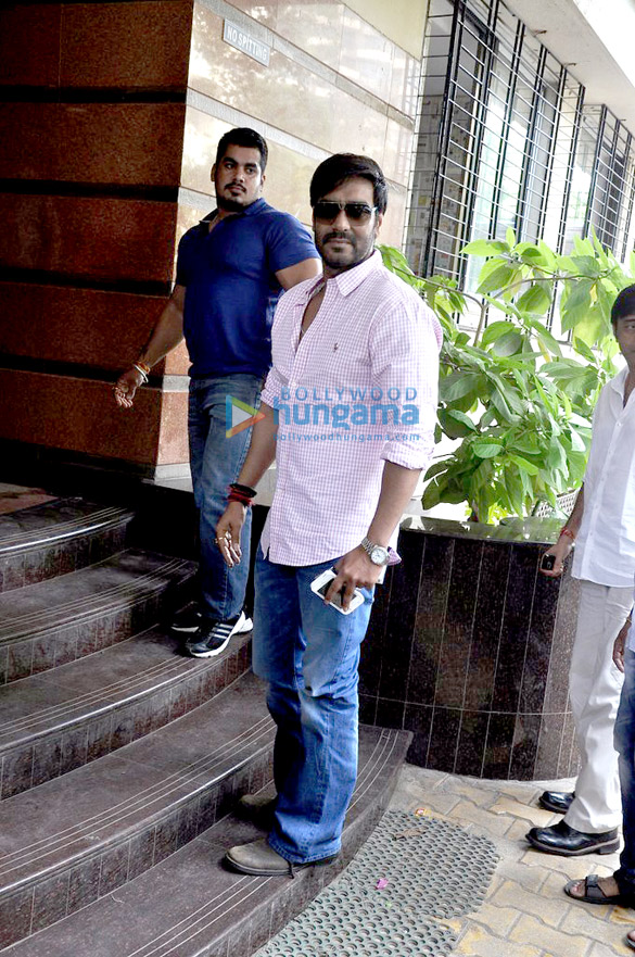 ajay devgn snapped 4