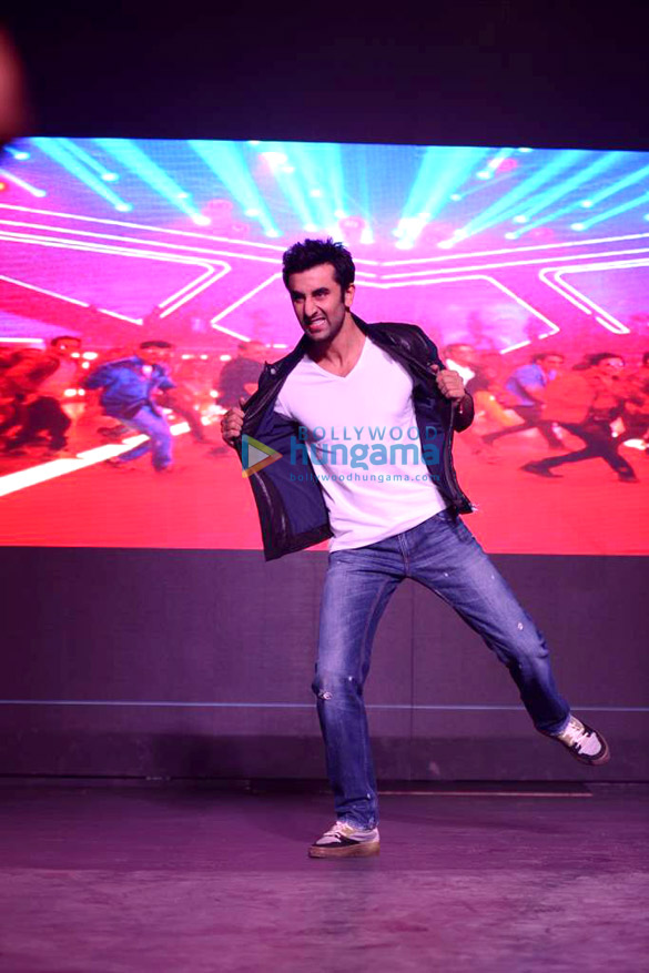 ranbir at the launch of song aare aare from film besharam 8