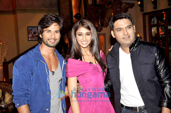 promotion of ppnh on the sets of comedy nights with kapil 11