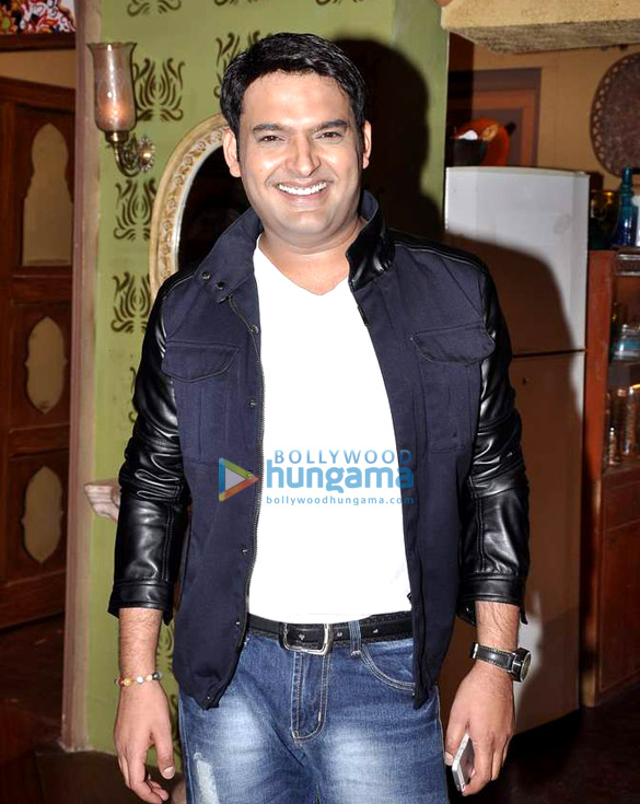 promotion of ppnh on the sets of comedy nights with kapil 14