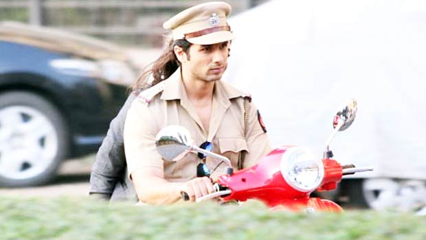 ‘Phata Poster Nikhla Hero’ Blog: Story & Genre Of ‘PPNH’