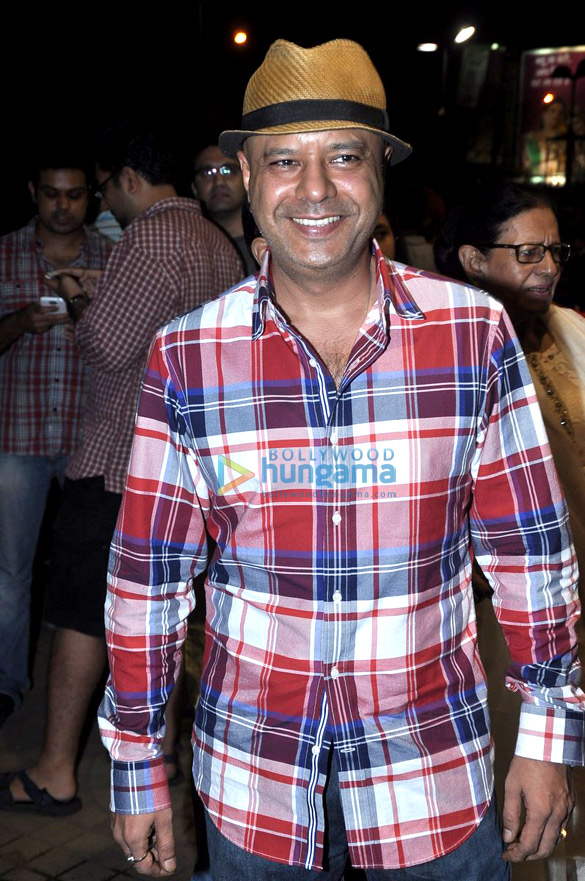 special screening of besharam 16